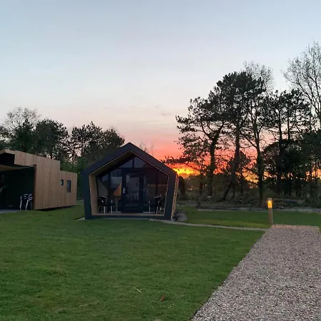 Tiny House In Het Groen, Aan Zee Met Hottub *